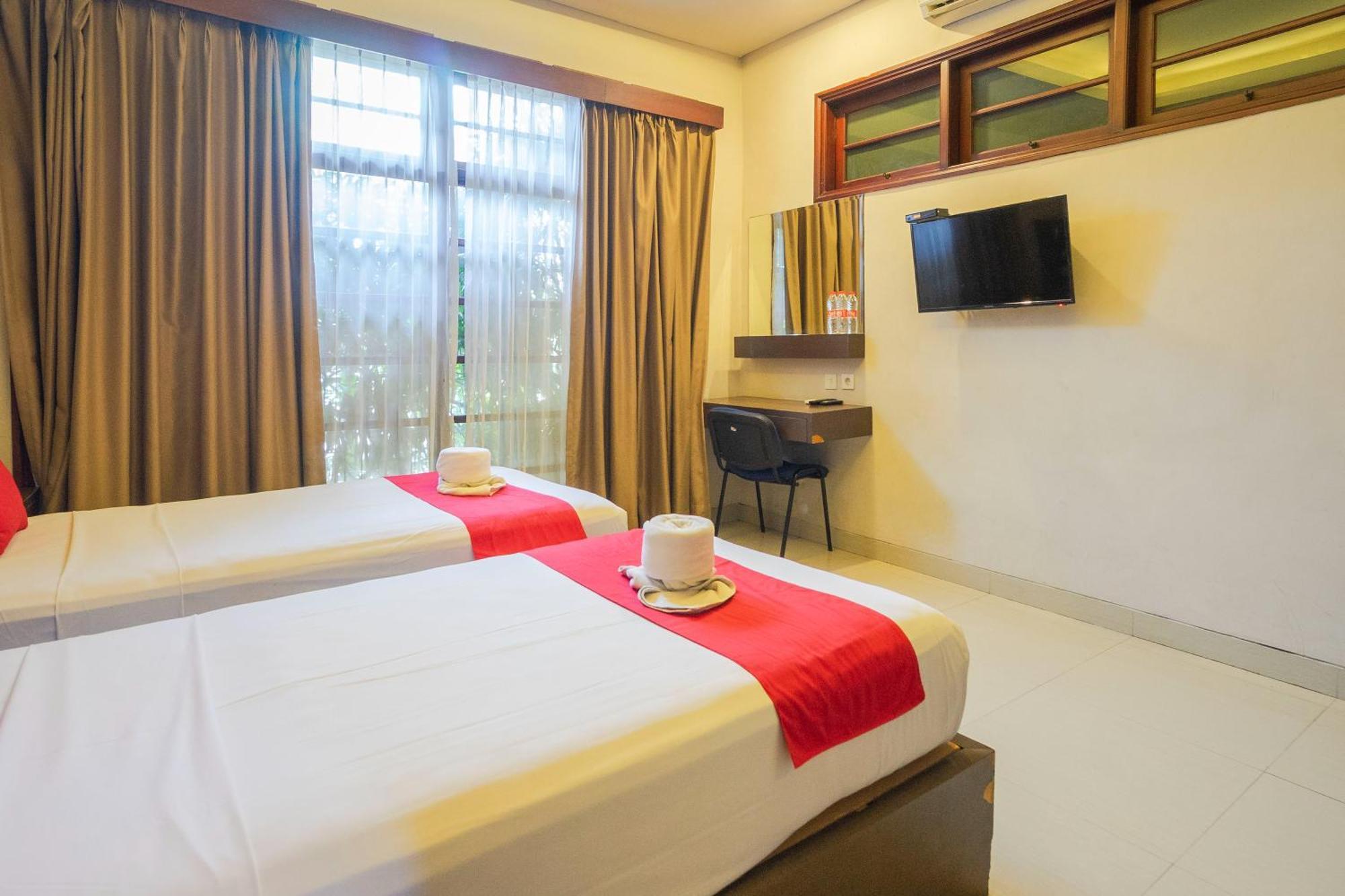 Akarsa Transit Hotel Sanur  Exterior photo